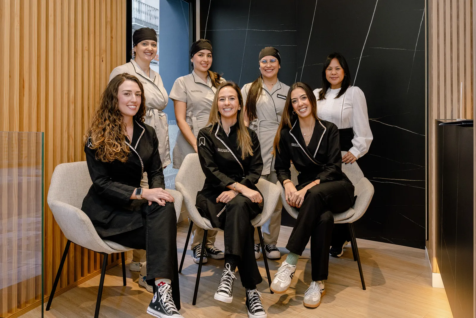 Equipo de ByB Dental en la clínica dental de Málaga